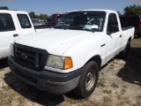 4-06240 (Trucks-Pickup 2D)  Seller: Gov-City of Temple Terrace 2004 FORD RANGER