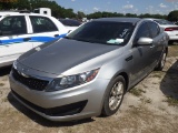 4-06255 (Cars-Sedan 4D)  Seller: Gov-Hillsborough County Sheriffs 2011 KIA OPTIM