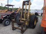 5-01540 (Equip.-Fork lift)  Seller:Private/Dealer MASSEY FERGUSON 204 ALL TERRAI