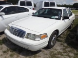 5-06250 (Cars-Sedan 4D)  Seller: Gov-Alachua County Sheriffs Offic 1998 FORD CRO