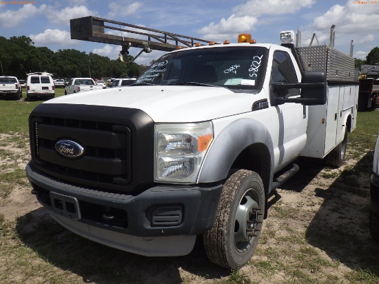 5-08222 (Trucks-Utility 2D)  Seller: Gov-City Of Clearwater 2011 FORD F450