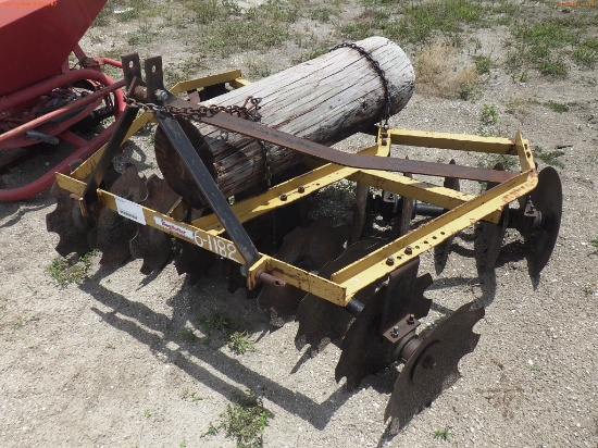 6-01182 (Equip.-Implement misc.)  Seller:Private/Dealer KING KUTTER 3PT HITCH DI