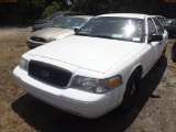 6-06162 (Cars-Sedan 4D)  Seller: Gov-Pinellas County Sheriffs Ofc 2011 FORD CROW