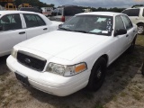 6-06252 (Cars-Sedan 4D)  Seller: Gov-Charlotte County Sheriffs 2011 FORD CROWNVI