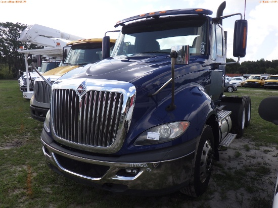 6-08124 (Trucks-Tractor)  Seller:Private/Dealer 2013 INTL PROSTAR