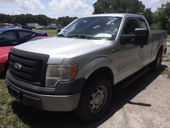 7-05110 (Trucks-Pickup 2D)  Seller: Florida State F.W.C. 2010 FORD F150