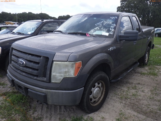 8-05116 (Trucks-Pickup 2D)  Seller: Florida State F.W.C. 2010 FORD F150