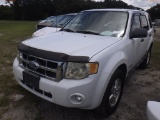 8-06144 (Cars-SUV 4D)  Seller: Gov-City of Bradenton 2008 FORD ESCAPE