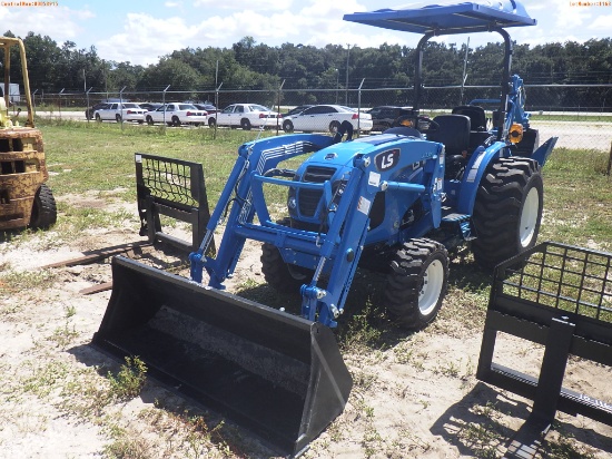 10-01168 (Equip.-Backhoe)  Seller:Private/Dealer LS MT235E 4X4 TRACTOR LOADER BA