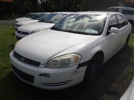 10-06164 (Cars-Sedan 4D)  Seller: Gov-Orange County Sheriffs Office 2008 CHEV IM