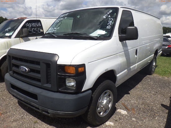 10-05125 (Cars-Van 3D)  Seller: Gov-Hillsborough County Sheriffs 2014 FORD E350