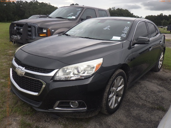 10-06135 (Cars-Sedan 4D)  Seller: Gov-Hillsborough County Sheriffs 2015 CHEV MAL
