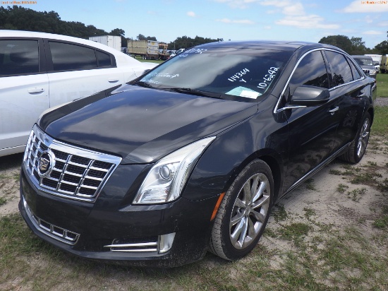 10-06242 (Cars-Sedan 4D)  Seller: Gov-Hillsborough County Sheriffs 2013 CADI XTS