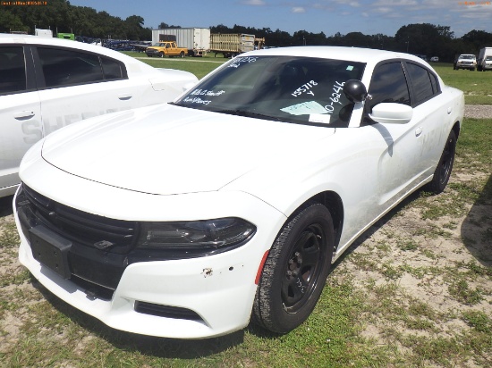 10-06246 (Cars-Sedan 4D)  Seller: Gov-Hillsborough County Sheriffs 2016 DODG CHA