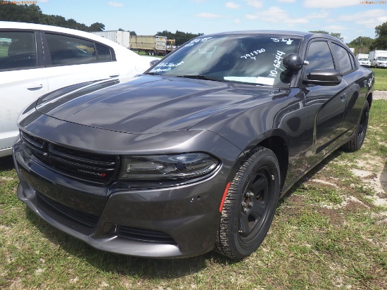 10-06244 (Cars-Sedan 4D)  Seller: Gov-Hillsborough County Sheriffs 2015 DODG CHA