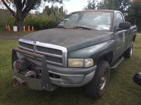 10-10149 (Trucks-Pickup 2D)  Seller: Florida State F.W.C. 1999 DODG 1500