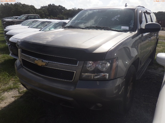 10-06120 (Cars-SUV 4D)  Seller: Gov-Sumter County Sheriffs Office 2012 CHEV SUBU