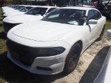 10-10116 (Cars-Sedan 4D)  Seller: Gov-Hillsborough County Sheriffs 2016 DODG CHA