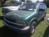 10-10142 (Cars-Sedan 4D)  Seller: Florida State F.W.C. 2000 CHEV BLAZER