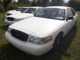 10-10145 (Cars-Sedan 4D)  Seller: Gov-Manatee County Sheriffs 2009 FORD CROWNVIC