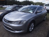 10-05147 (Cars-Sedan 4D)  Seller:Private/Dealer 2015 CHRY 200