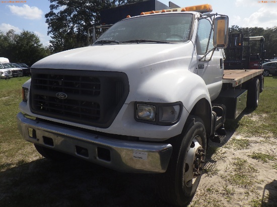 10-08132 (Trucks-Rollback)  Seller:Private/Dealer 2002 FORD F750