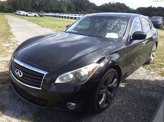11-07133 (Cars-Sedan 4D)  Seller:Private/Dealer 2011 INFI M563