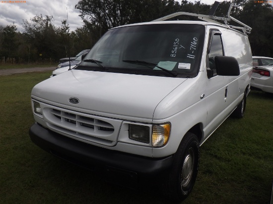11-07160 (Trucks-Van Cargo)  Seller:Private/Dealer 2000 FORD E150