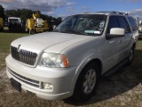 11-07236 (Cars-SUV 4D)  Seller:Private/Dealer 2005 LINC NAVIGATOR