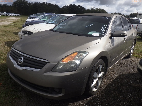 12-06123 (Cars-Sedan 4D)  Seller: Florida State F.D.L.E. 2008 NISS ALTIMA