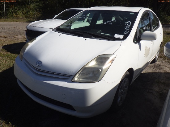 12-06163 (Cars-Sedan 4D)  Seller: Gov-Manatee County 2005 TOYT PRIUS