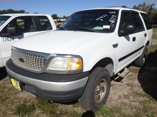12-06229 (Cars-SUV 4D)  Seller: Florida State A.C.S. 2001 FORD EXPEDITIO