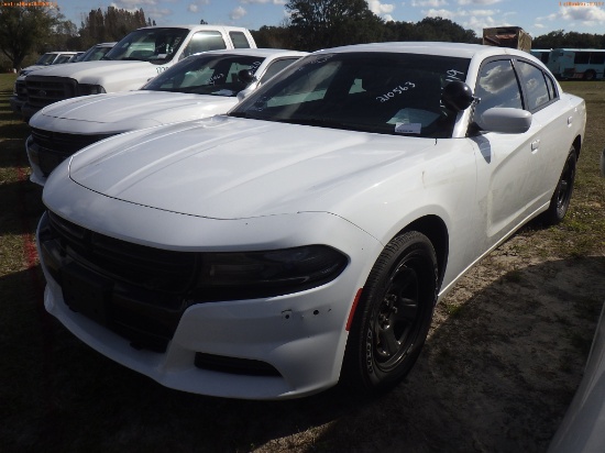 12-10119 (Cars-Sedan 4D)  Seller: Gov-Hillsborough County Sheriffs 2018 DODG CHA