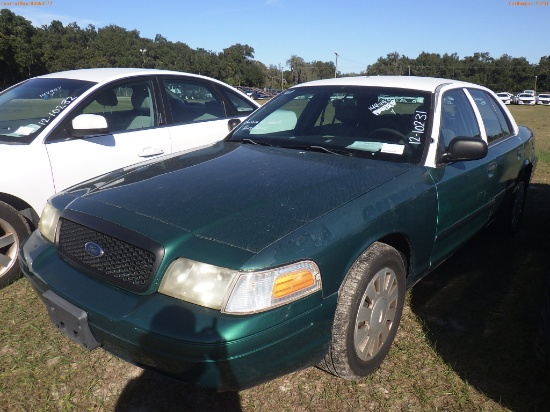 12-10231 (Cars-Sedan 4D)  Seller: Gov-Alachua County Sheriffs Offic 2008 FORD CR