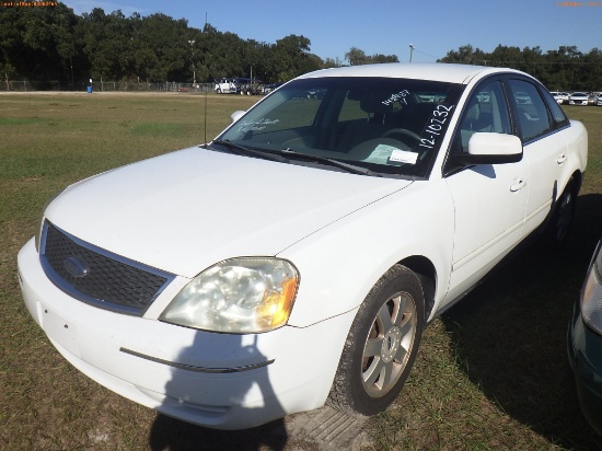 12-10232 (Cars-Sedan 4D)  Seller: Gov-Alachua County Sheriffs Offic 2006 FORD 50
