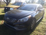 12-10147 (Cars-Sedan 4D)  Seller: Gov-Hillsborough County Sheriffs 2015 HYUN SON