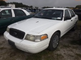 12-06250 (Cars-Sedan 4D)  Seller: Gov-Alachua County Sheriffs Offic 2010 FORD CR