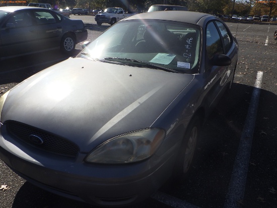 12-14146 (Cars-Sedan 4D)  Seller: Florida State C&F-D.C.F. 2007 FORD TAURUS