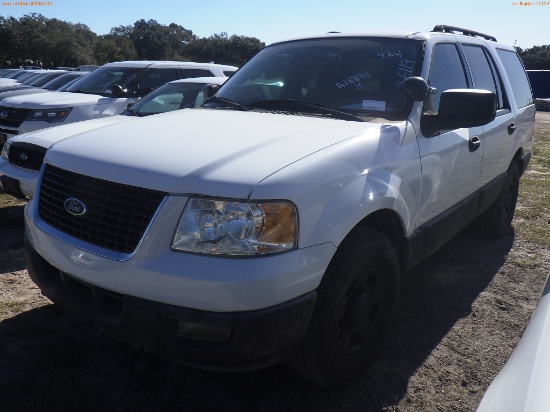 2-06119 (Cars-SUV 4D)  Seller: Gov-Hernando County Sheriffs 2006 FORD EXPEDITIO
