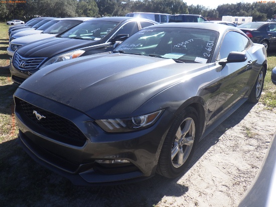 2-06131 (Cars-Coupe 2D)  Seller: Gov-Hillsborough County Sheriffs 2015 FORD MUST