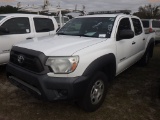 2-06231 (Trucks-Pickup 4D)  Seller: Gov-Pinellas County BOCC 2014 TOYT TACOMA