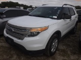 2-06240 (Cars-SUV 4D)  Seller: Gov-Pinellas County BOCC 2014 FORD EXPLORER