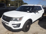 2-06267 (Cars-SUV 4D)  Seller: Gov-Orange County Sheriffs Office 2016 FORD EXPLO