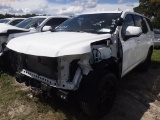 10-05118 (Cars-SUV 4D)  Seller: Gov-Hillsborough County Sheriffs 2021 CHEV TAHOE