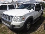 10-06229 (Cars-SUV 4D)  Seller: Gov-Pinellas County BOCC 2006 FORD EXPLORER