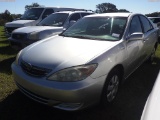 10-11120 (Cars-Sedan 4D)  Seller: Gov-Manatee County Sheriffs Offic 2004 TOYT CA