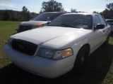 10-11132 (Cars-Sedan 4D)  Seller: Gov-Manatee County Sheriffs Offic 2011 FORD CR