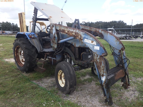 11-01156 (Equip.-Tractor)  Seller: Florida State D.E.P. NEW HOLLAND TRACTOR LOAD