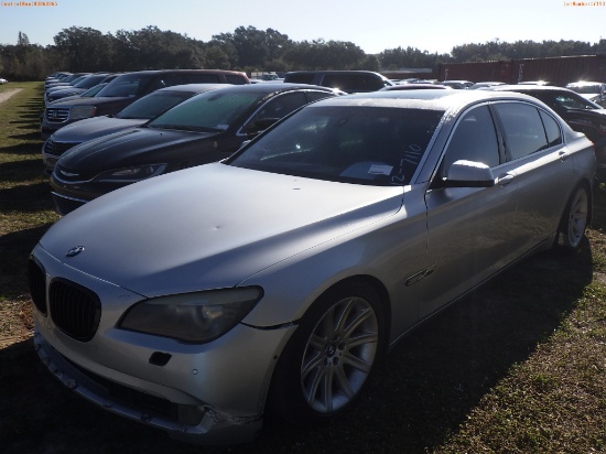 12-07110 (Cars-Sedan 4D)  Seller:Private/Dealer 2009 BMW 750I