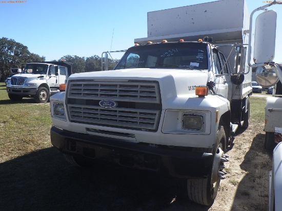 1-08117 (Trucks-Dump)  Seller:Private/Dealer 1994 FORD F700F